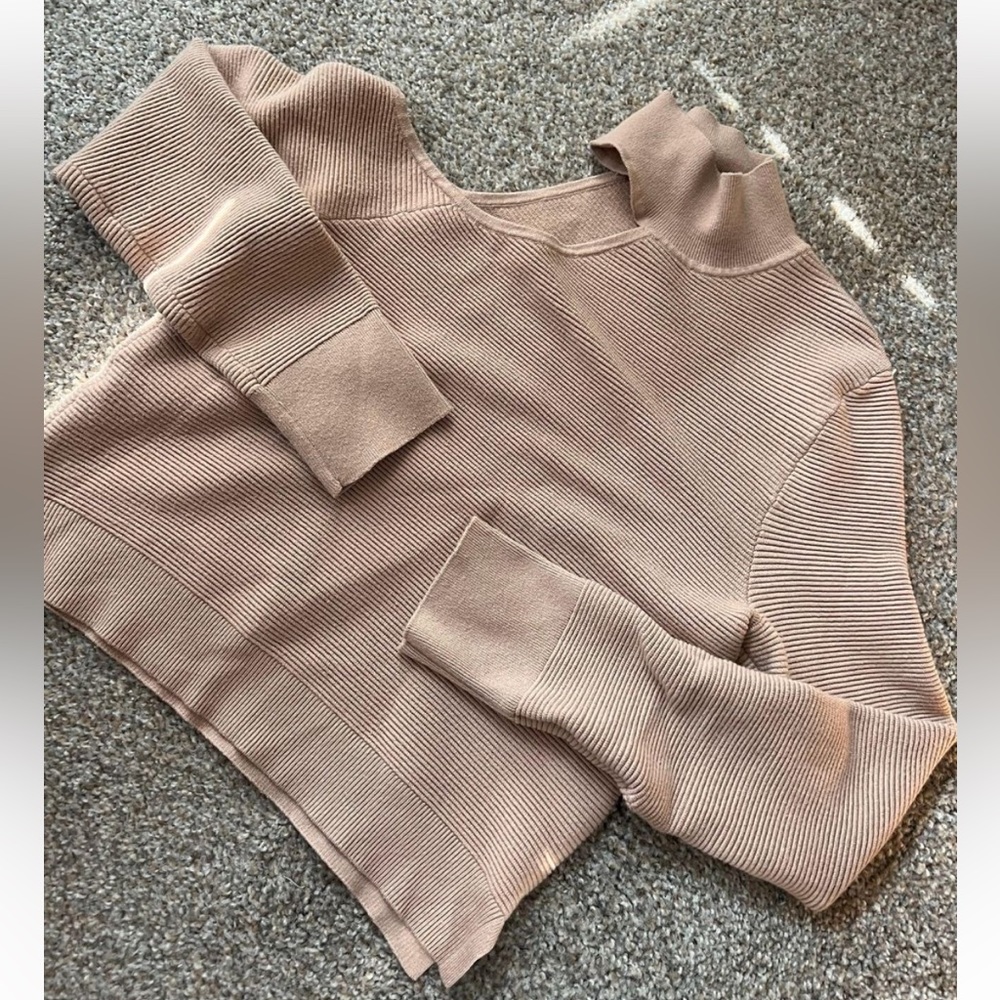 abercrombie & fitch soft a&f cutout sweater top